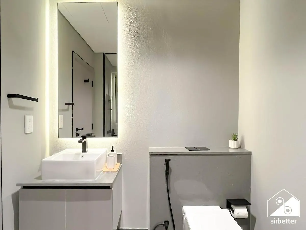 Mag City 920 Modern Studio Minutes From Downtown Dubai