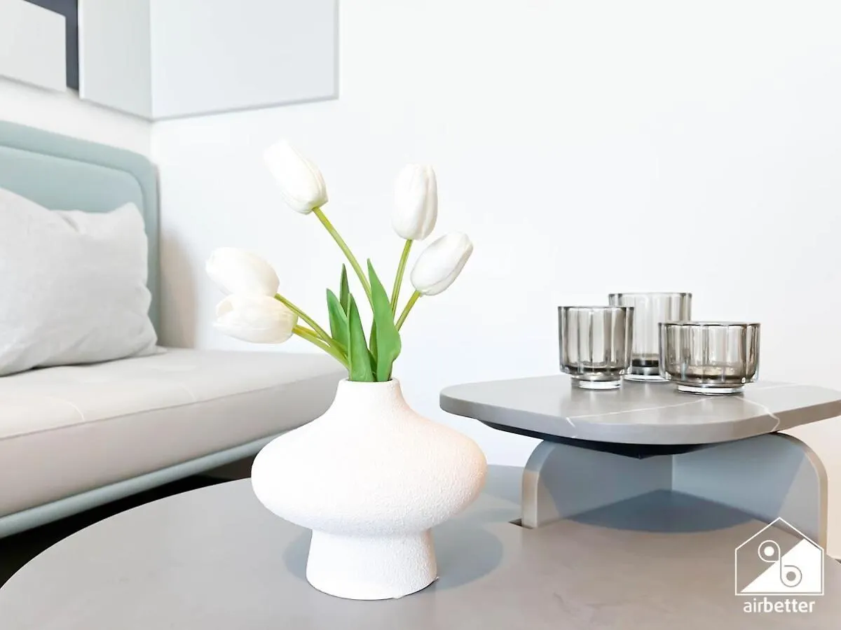 Mag City 920 Modern Studio Minutes From Downtown Dubai